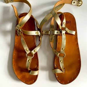 beek Lark Sandals